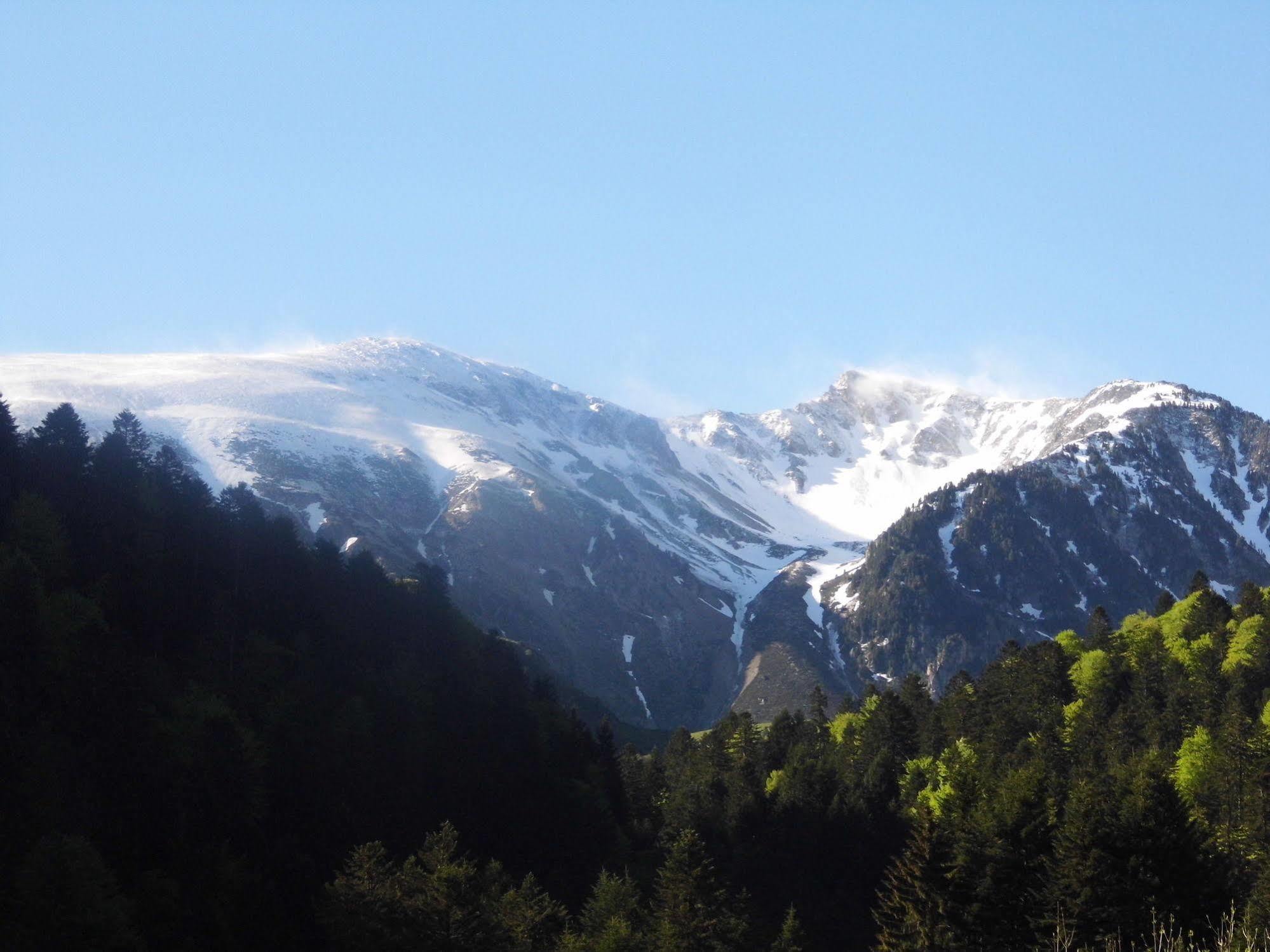 Gite Auberge Les Cascades La Mongie Esterno foto